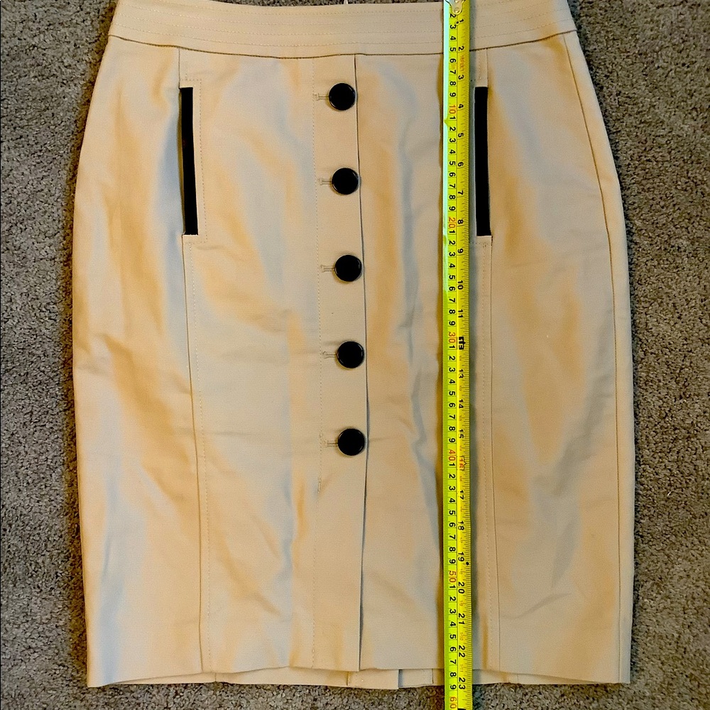 Ann Taylor ladies tan and black leather accent pencil skirt